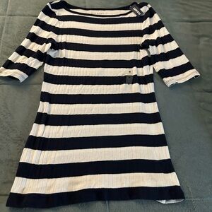 New - Women’s Old Navy short sleeve shirt, strip black and white stripe size M